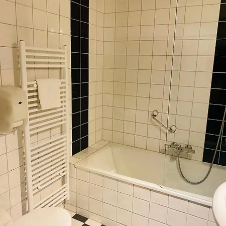 Hotel Restaurant 'de Vossenberg' 3*