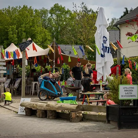 Hotel Restaurant De Vossenberg 3*