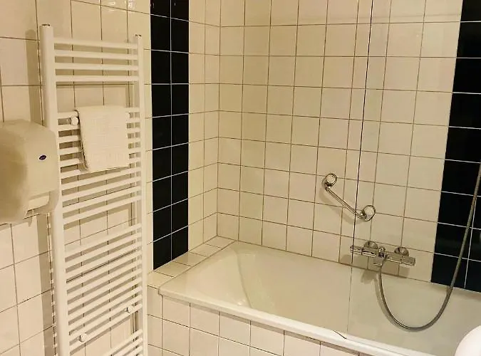 Hotel Restaurant 'de Vossenberg' 3*