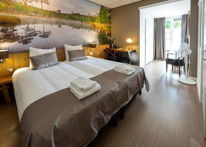 Restaurant 'de Vossenberg' מלון וירהאוטן